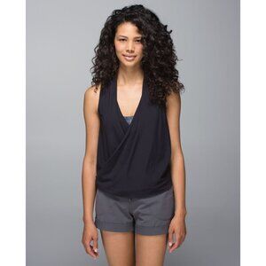 Lululemon Rollin' With My Om'ies Tank Black Sz 10
